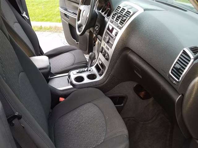 GMC Acadia 2008 photo 13